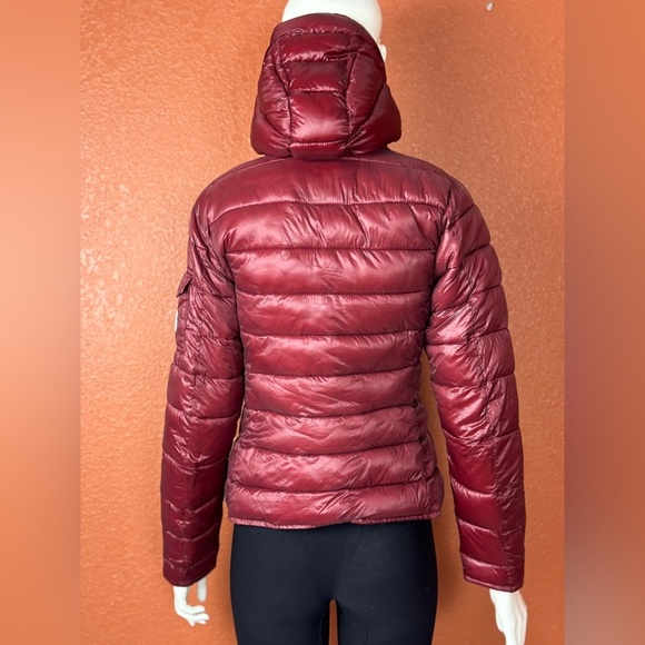 Moncler Deep Red Puffer Jacket - Picture 11 of 17